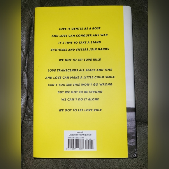 ❤️ Lenny Kravitz Biography "Let Love Rule" Hardcover Non Fiction Book / Mint - Picture 2 of 4